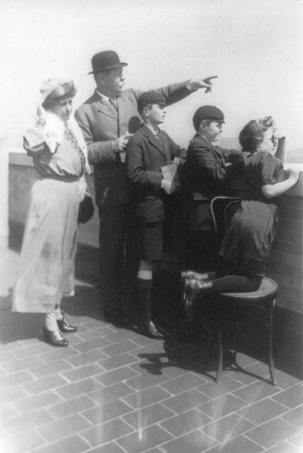 Doyle with his family in New York City, 1922