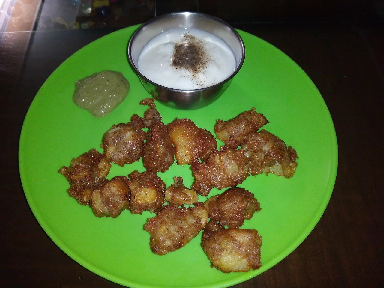 Kuttu ke pakore, a snack made from buckwheat flour, India
