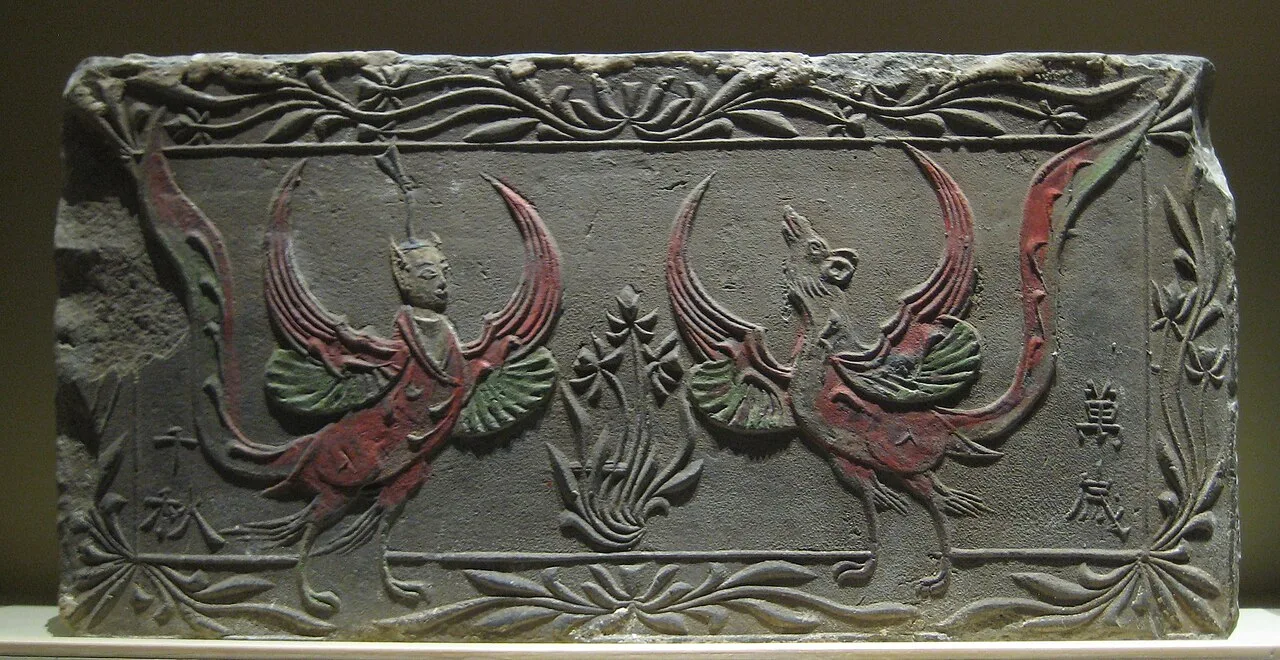 Phoenixlike deities