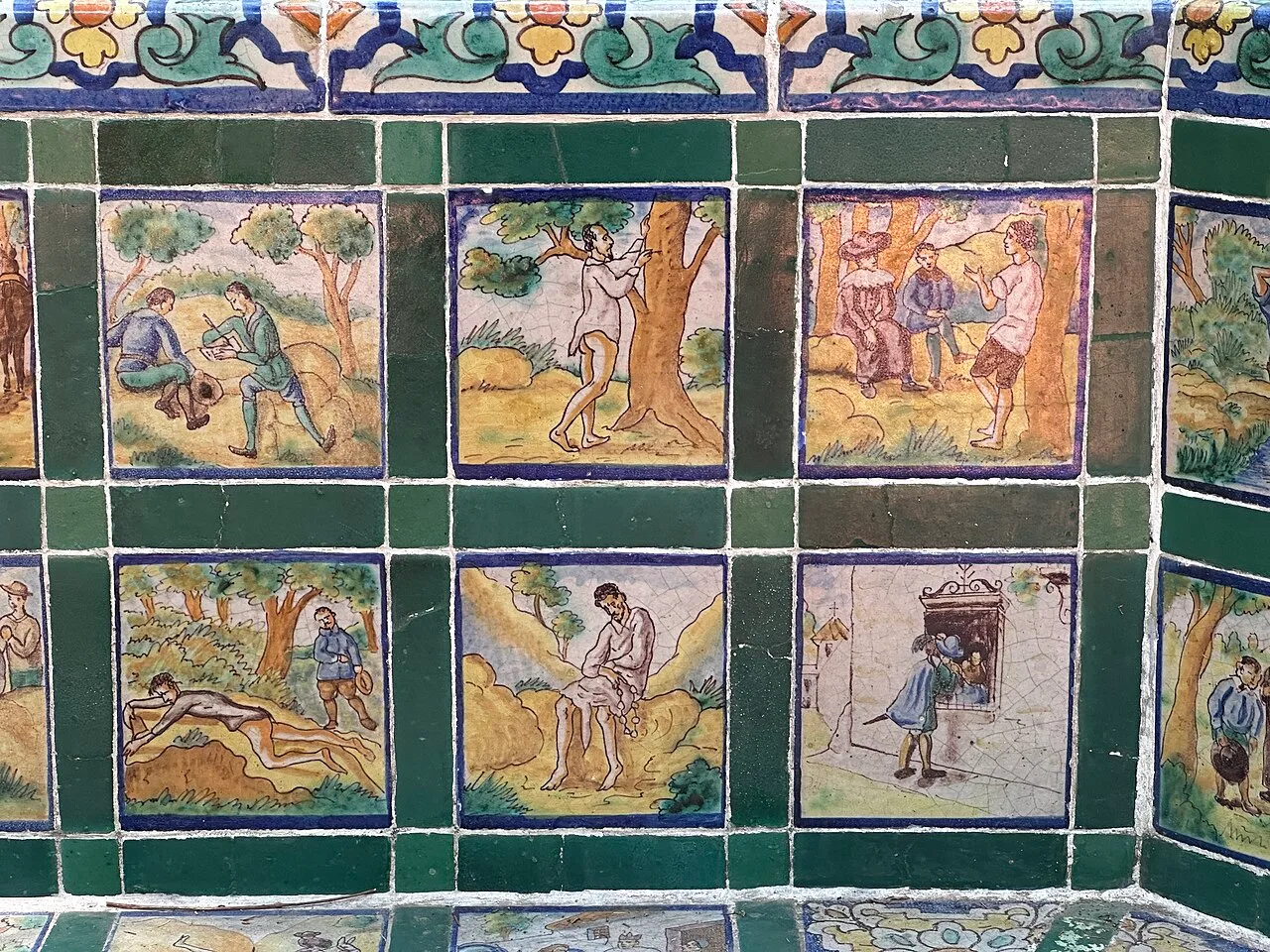 Tiles depicting scenes from Don Quixote on a bench in Chapultepec