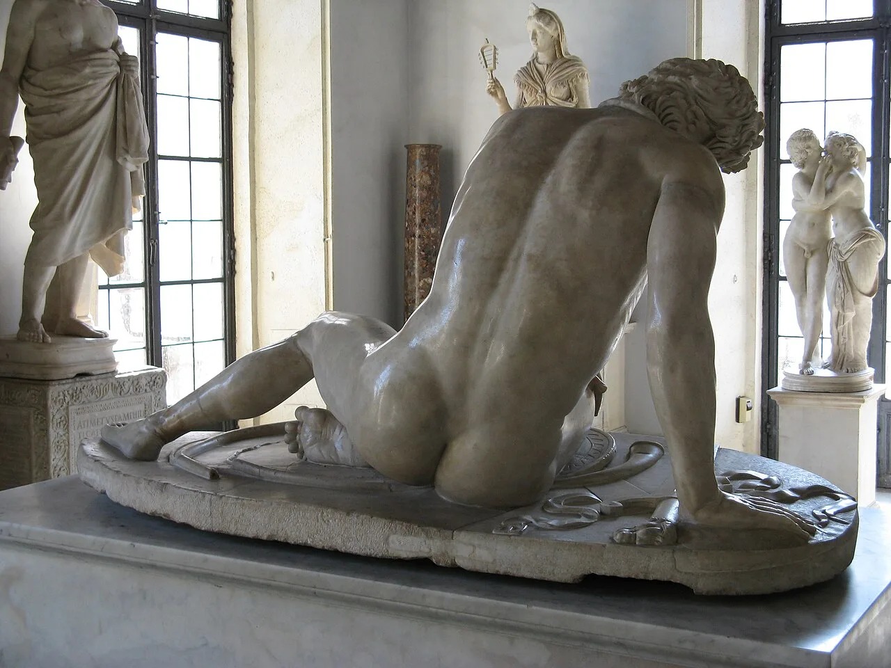 Back of the sculpture.