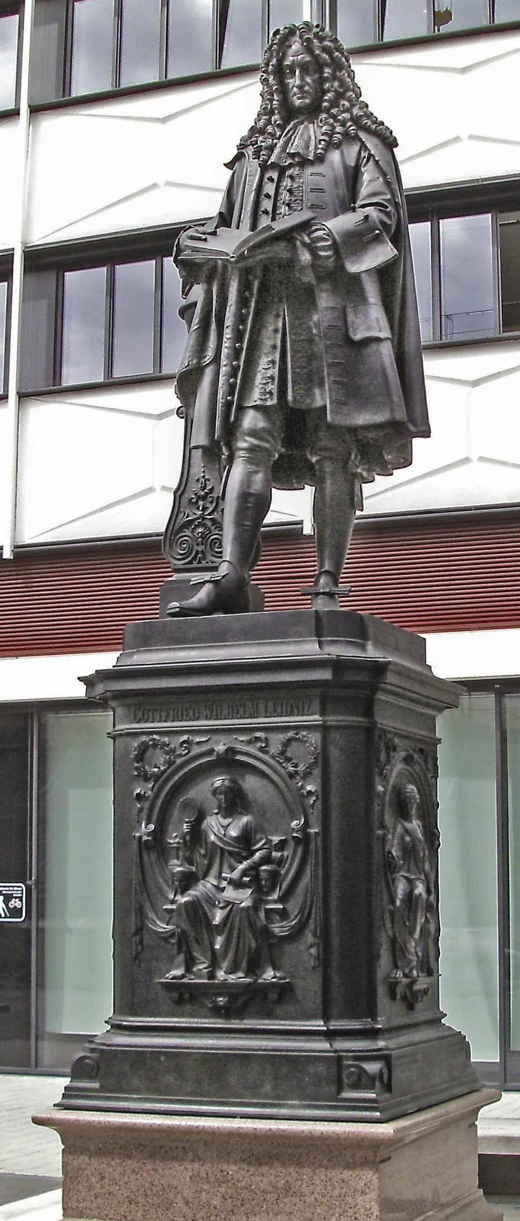 Leibniz monument at Leipzig University