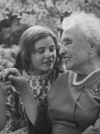 Helen Keller with Patty Duke, who portrayed Keller in both the play and film The Miracle Worker (1962). In a 1979 remake