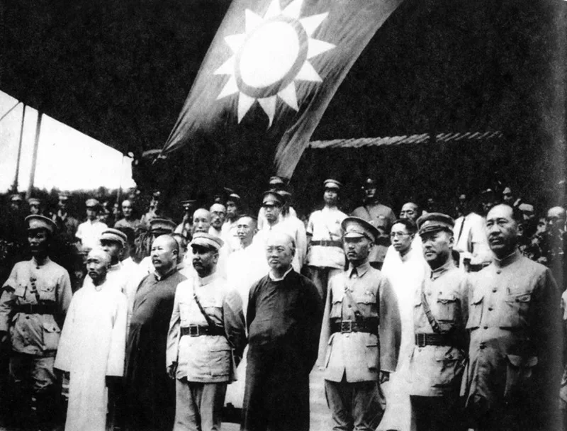 Chinese Generals pay tribute to the Sun Yat-sen Mausoleum at the Temple of the Azure Clouds in Beijing after the success