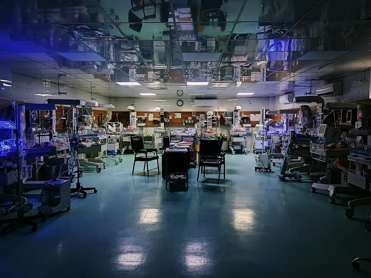 NICU at Sir Salimullah Medical College Hospital in Dhaka, Bangladesh