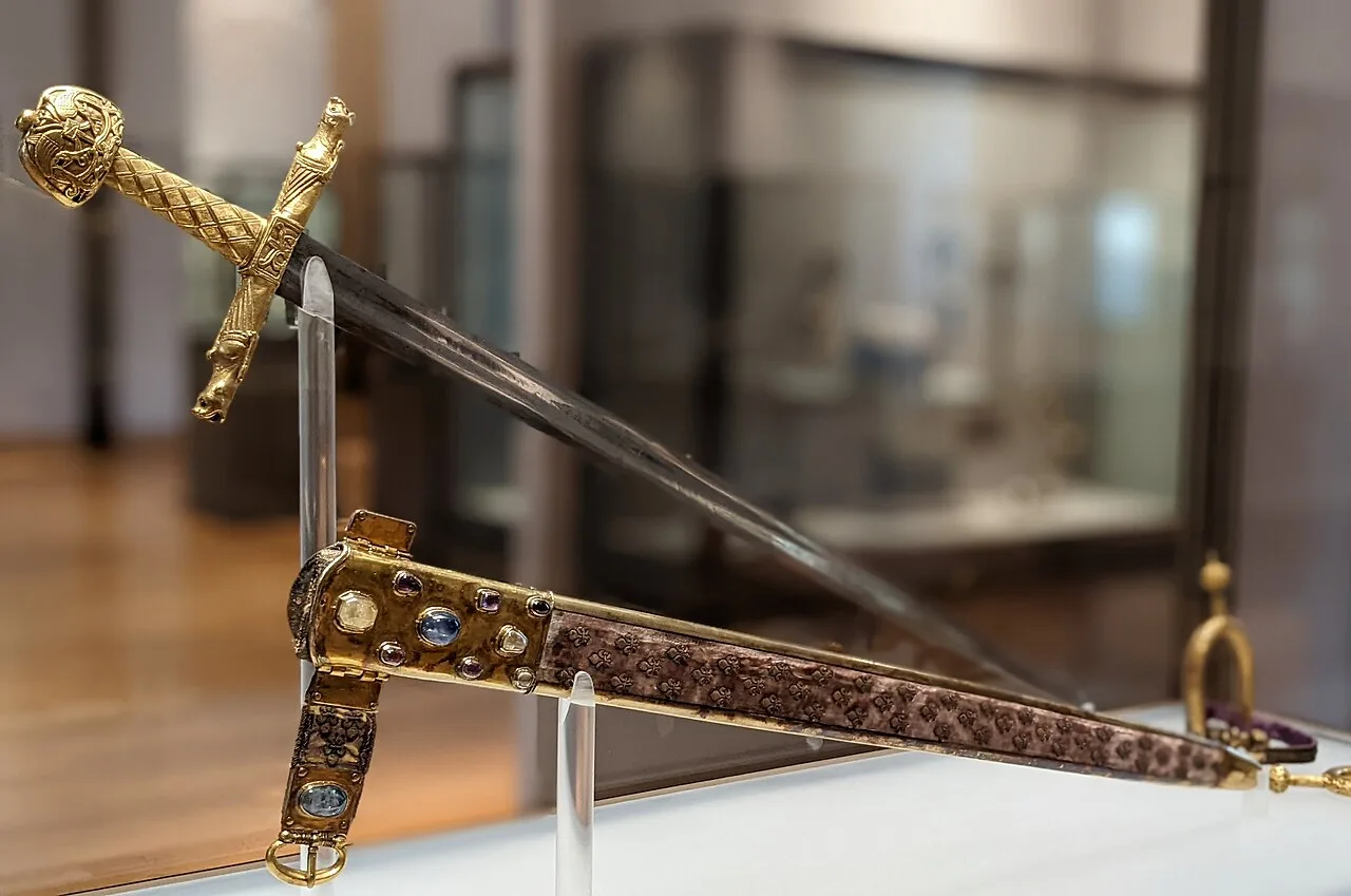 Joyeuse displayed in the Louvre.