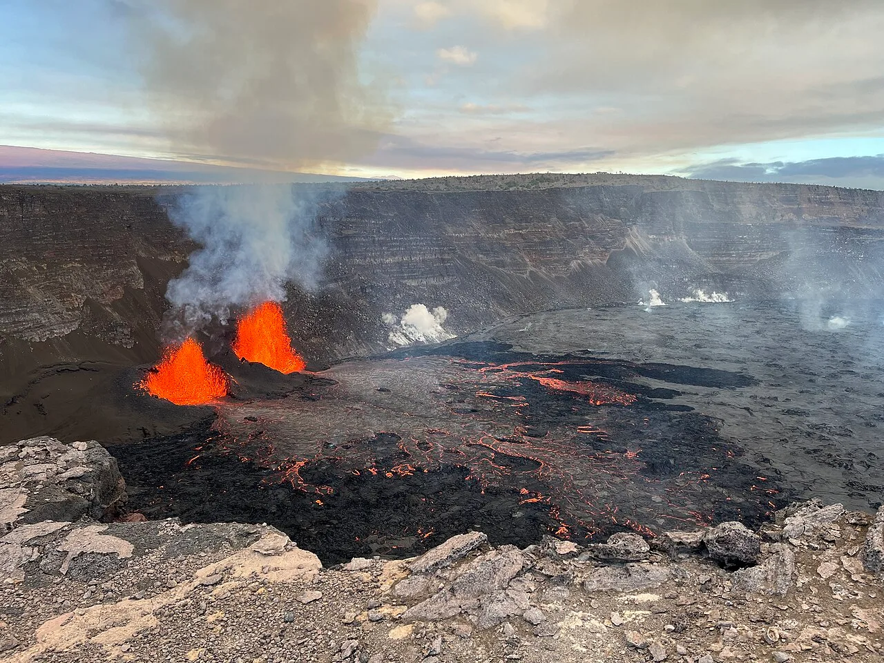 Episode 4 of Kilauea's December 2024 eruption 2025-01-16