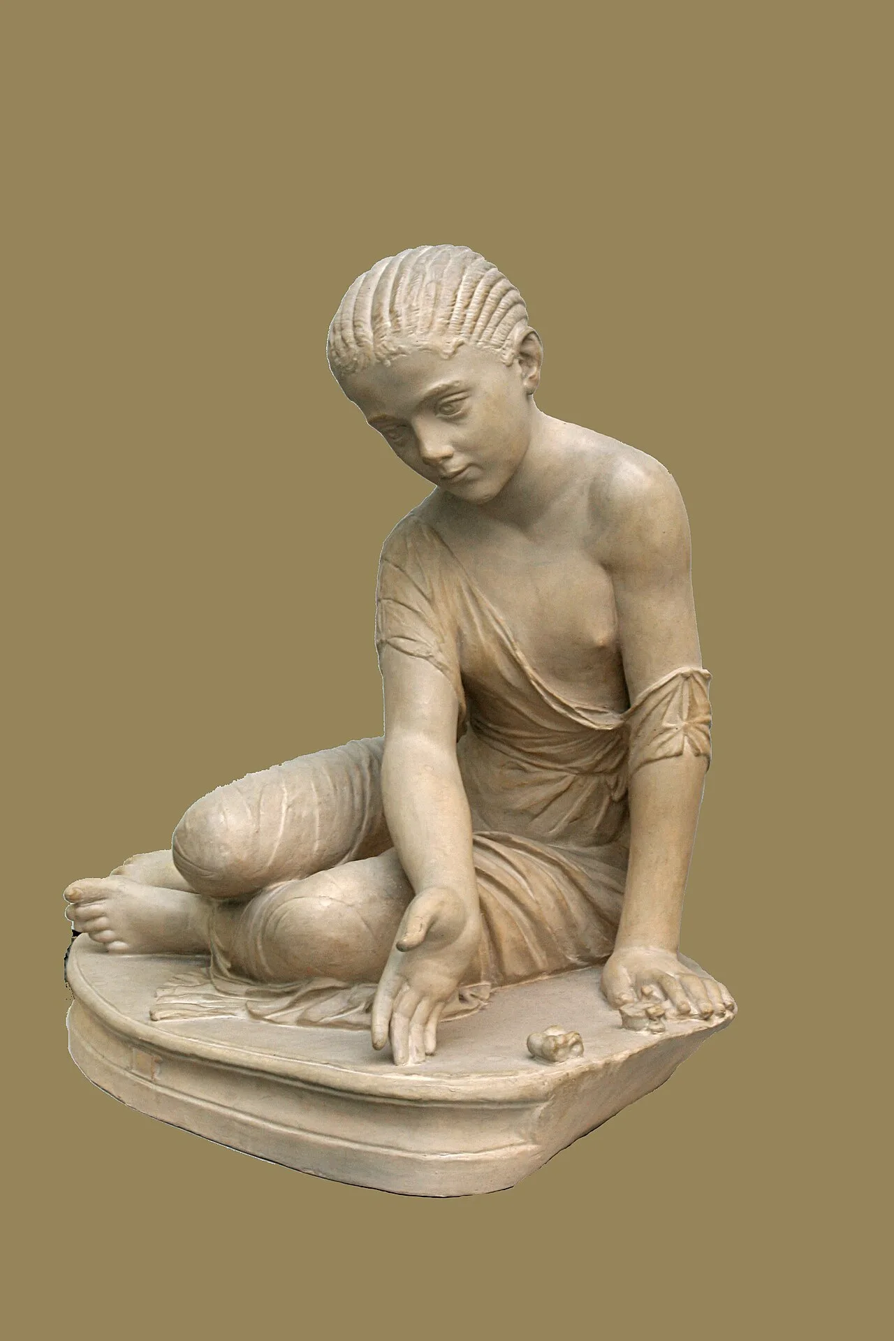 Girl plays with knucklebonesRoman copy (2nd century) after a Greek original from Hellenistic period, Staatliche Museen z