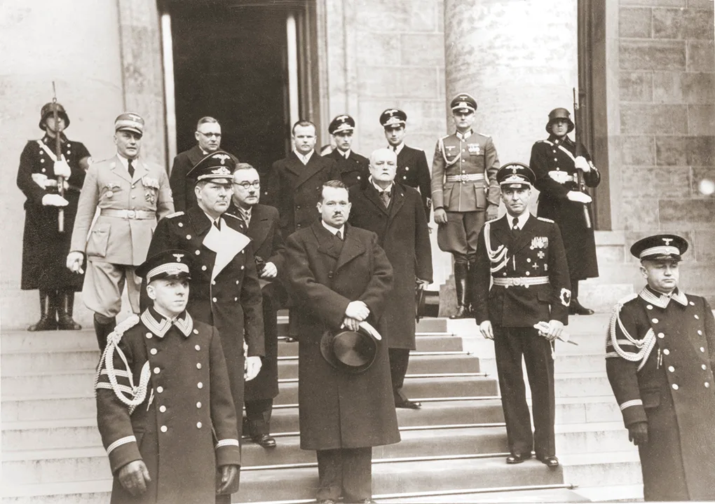 Franz Joseph II (centre) outside the Reich Chancellery in Berlin on 2 March 1939.