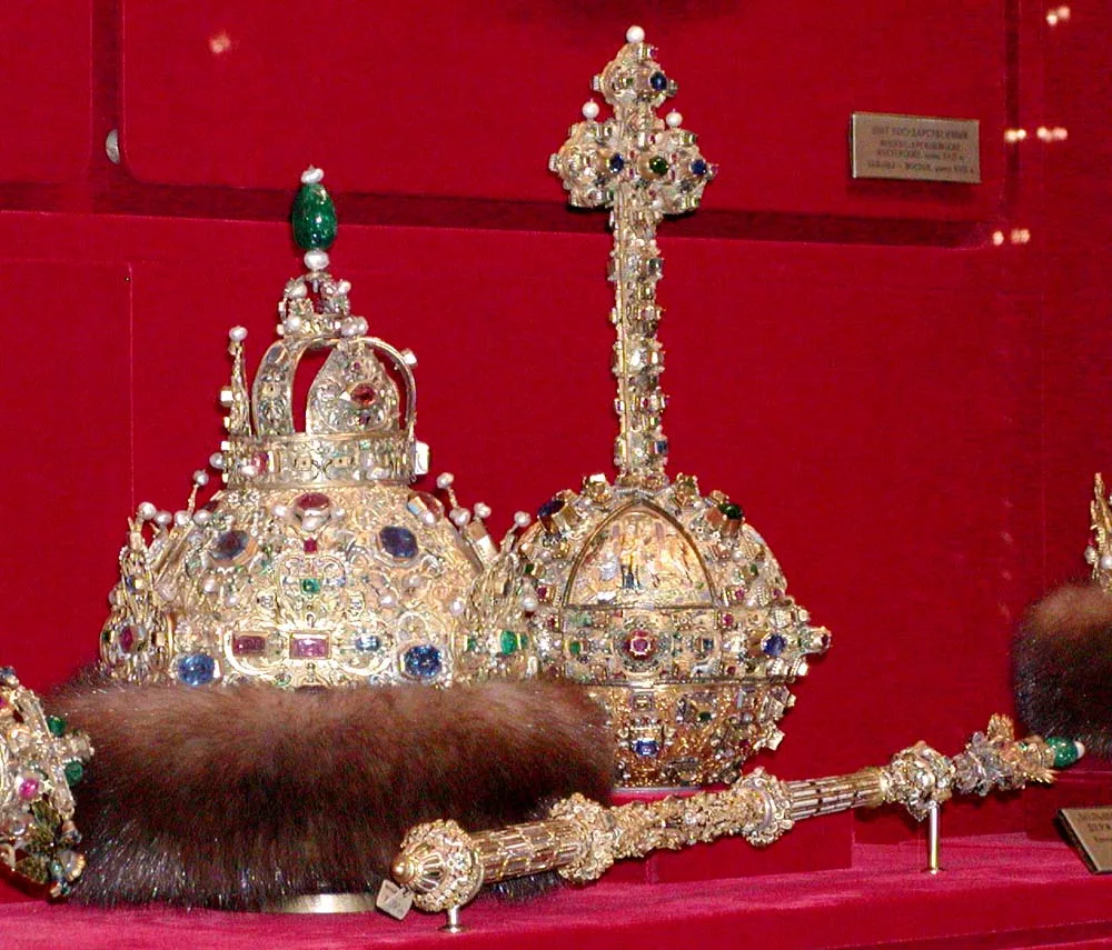 Russian regalia used prior to the Great Imperial Crown. The crown is styled after the Monomakh Cap, and was made for Tsa